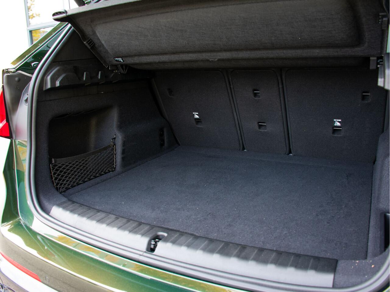 BMW X1 xDrive25e High Executive Trekhaak l Adapt. Cruise l Adapt. LED l Head-Up l Stoelverwarming l Head-Up l Elek. Stoelen l Verwarmd stuurwiel l 360 Camera