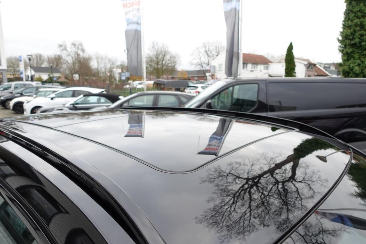 BMW X1 XDRIVE 30E M-Sport Panorama Trekhaak