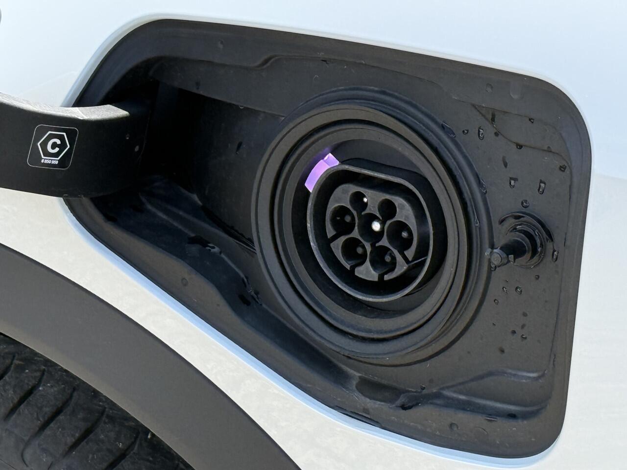 BMW X1 xDrive25e | Head up | Adapt Led | 360 cam | Driving ass. | Stoelverw.