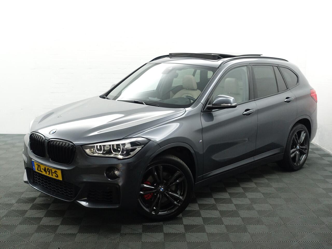 BMW X1 sDrive20i M Sport Aut- Shadowline, Panoramadak, Sport Leder, Head Up, Xenon Led, Park Assist, Stoelverwarming