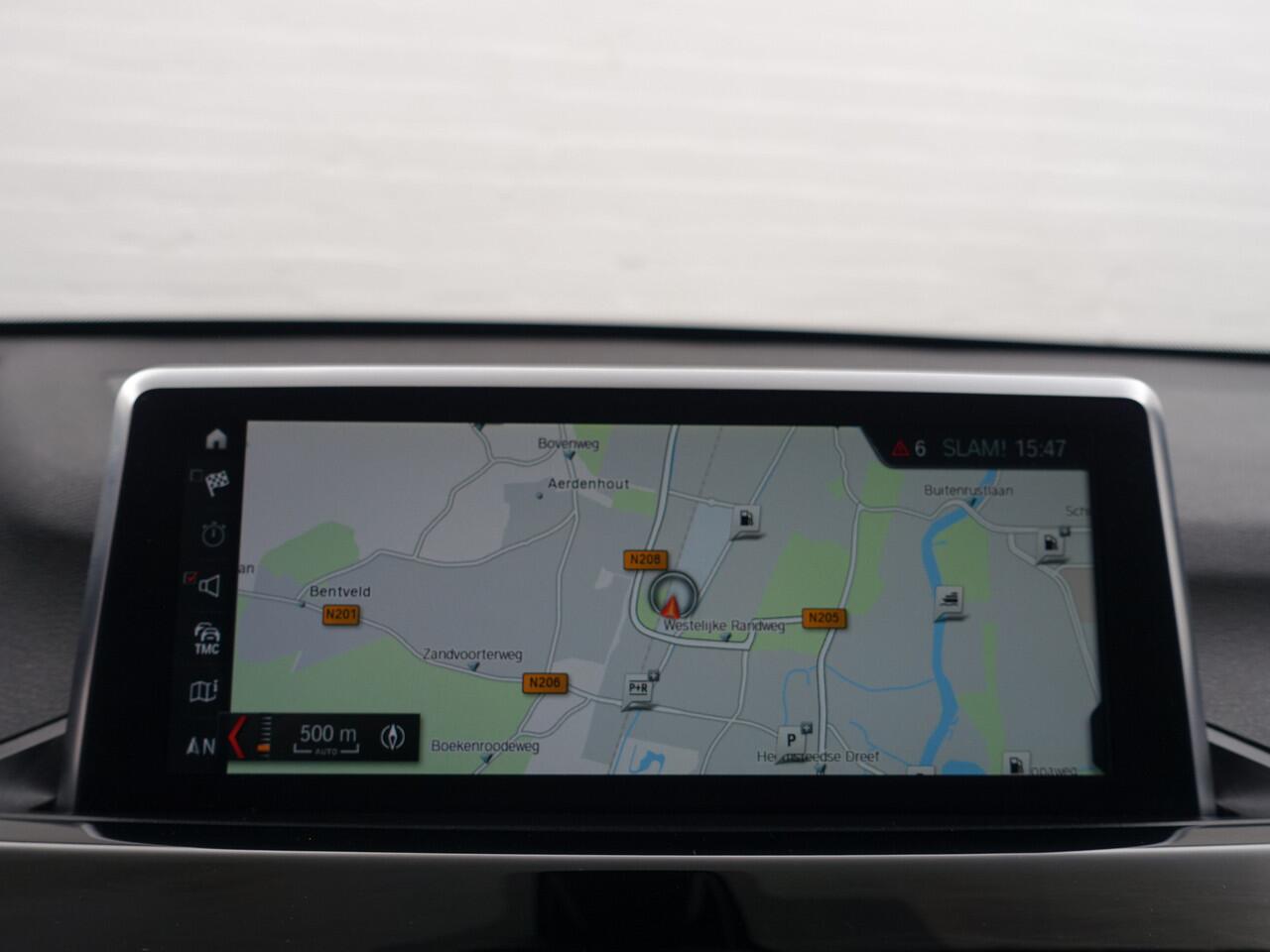 BMW X1 sDrive20i M Sport Aut- Shadowline, Panoramadak, Sport Leder, Head Up, Xenon Led, Park Assist, Stoelverwarming