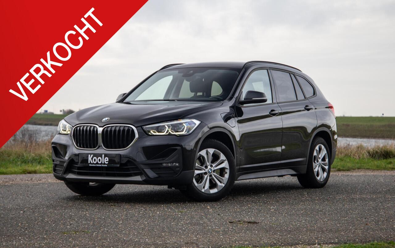 bmw-x1-xdrive25e-executive-camera--
