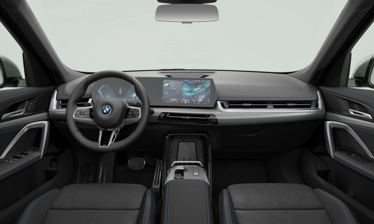 BMW X1 xDrive25e | M-Sport Pro | 19'' | Panorama. | Stoelverw. | Comf. Acc. | Adapt. LED | Getint glas