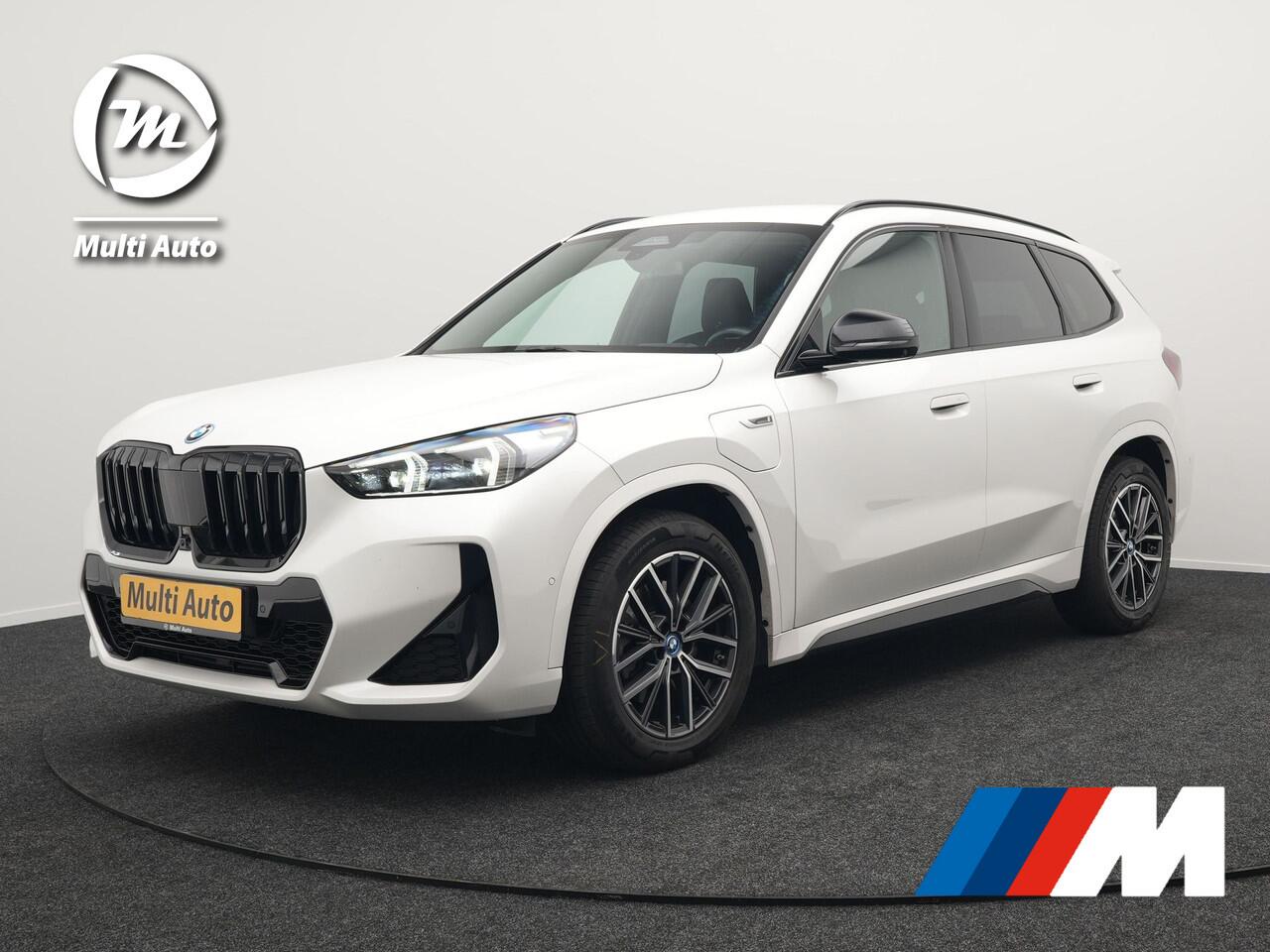 BMW X1 xDrive30e M-Sport Plug In Hybrid 326pk Dealer O.H PHEV | Adaptive Cruise | 360 Camera | Head Up | Adaptive Onderstel | Lederen Sportstoelen Massage & Memory | Harman Kardon | Widescreen Navi | Keyless | Sfeerverlichting |