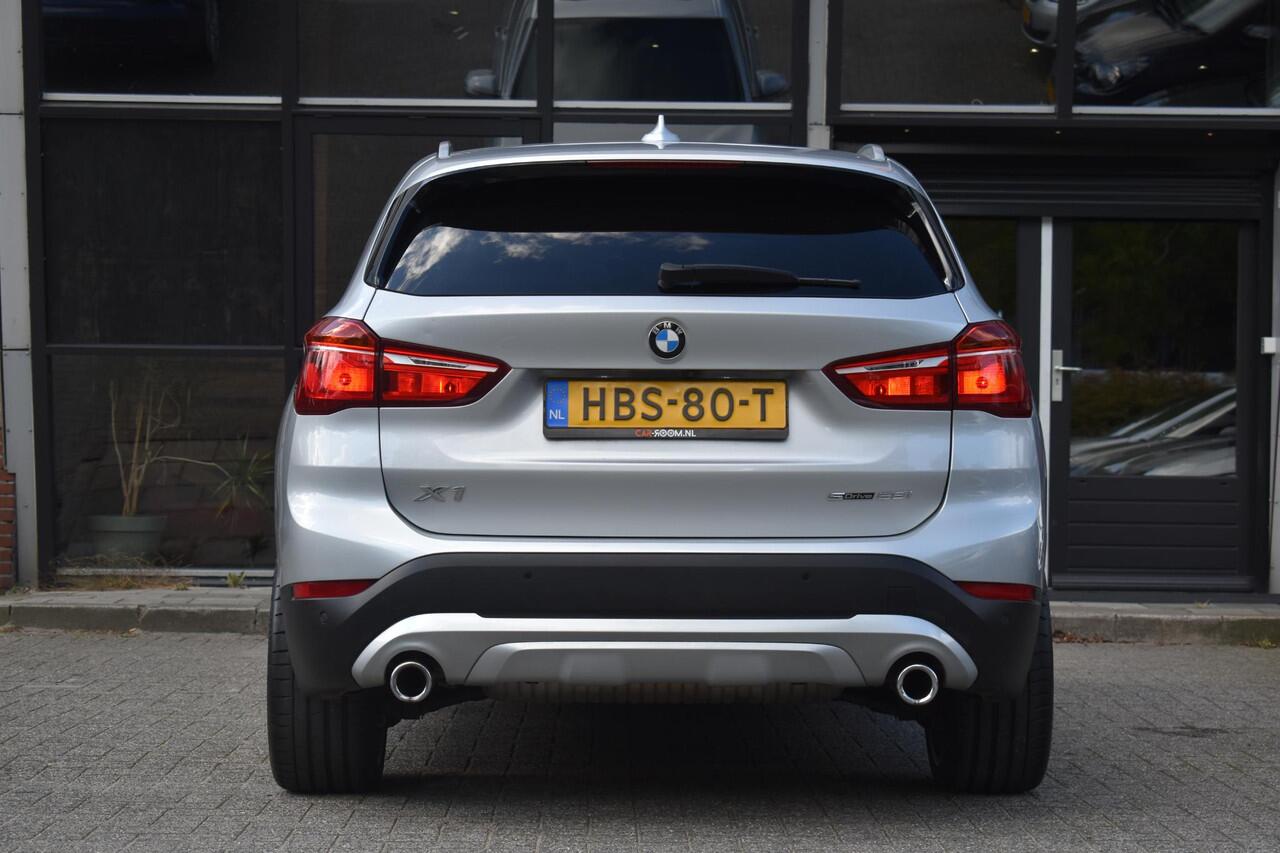 BMW X1 xDrive28i High Executive Pano ACC Camera