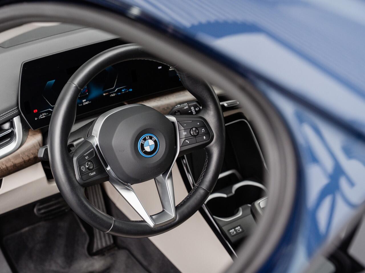 BMW X1 xDrive30e | Innovation pack | Driving Assistant Profesional | Trekhaak