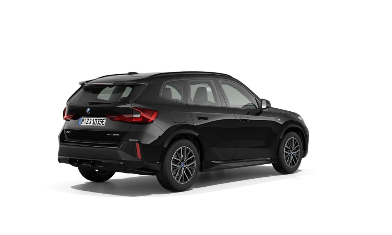 BMW X1 xDrive25e | M-Sport | 18'' | Stoelverw. | Comf. Acc. | Adapt. LED