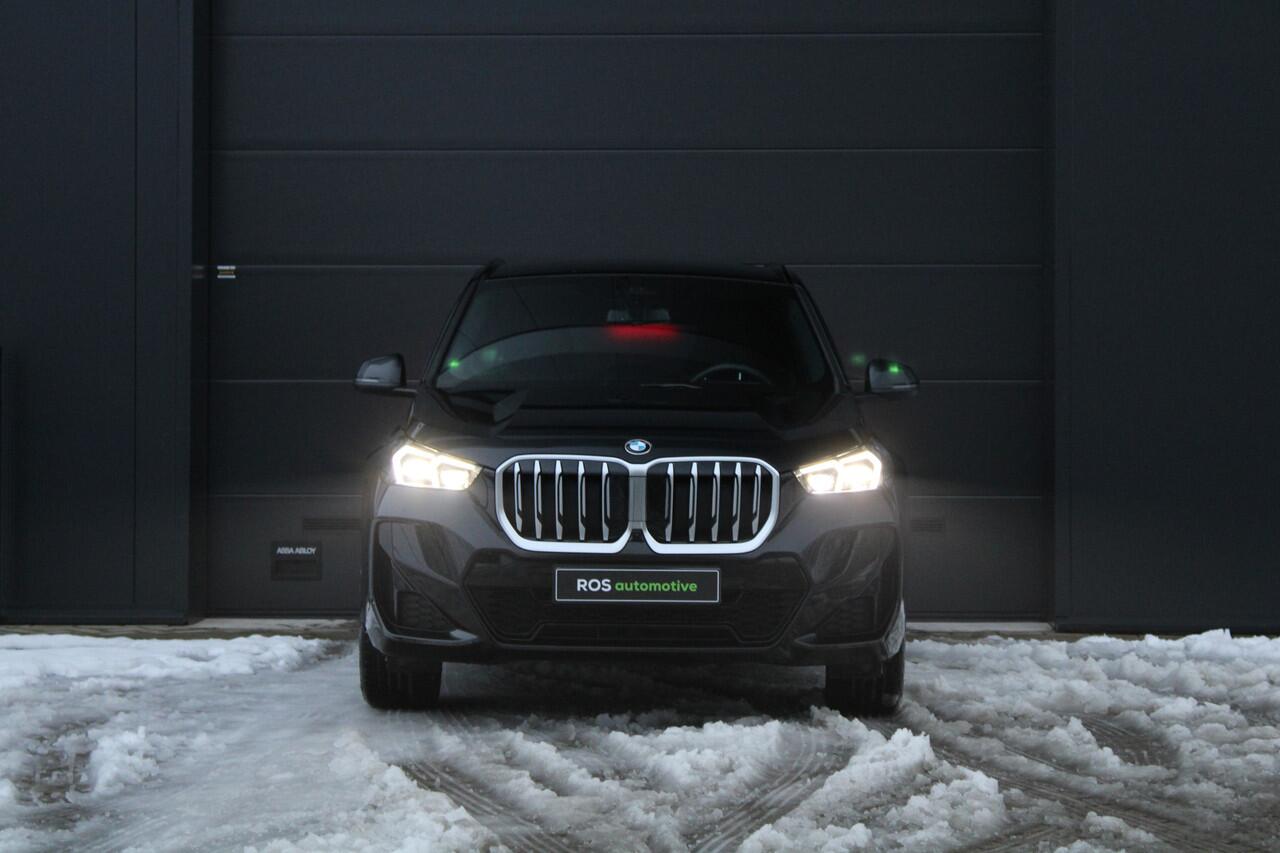 BMW X1 sDrive20i | BTW | M-SPORT | KEYLESS | HUD | 360 CAM | AMBIENCE LIGHT |