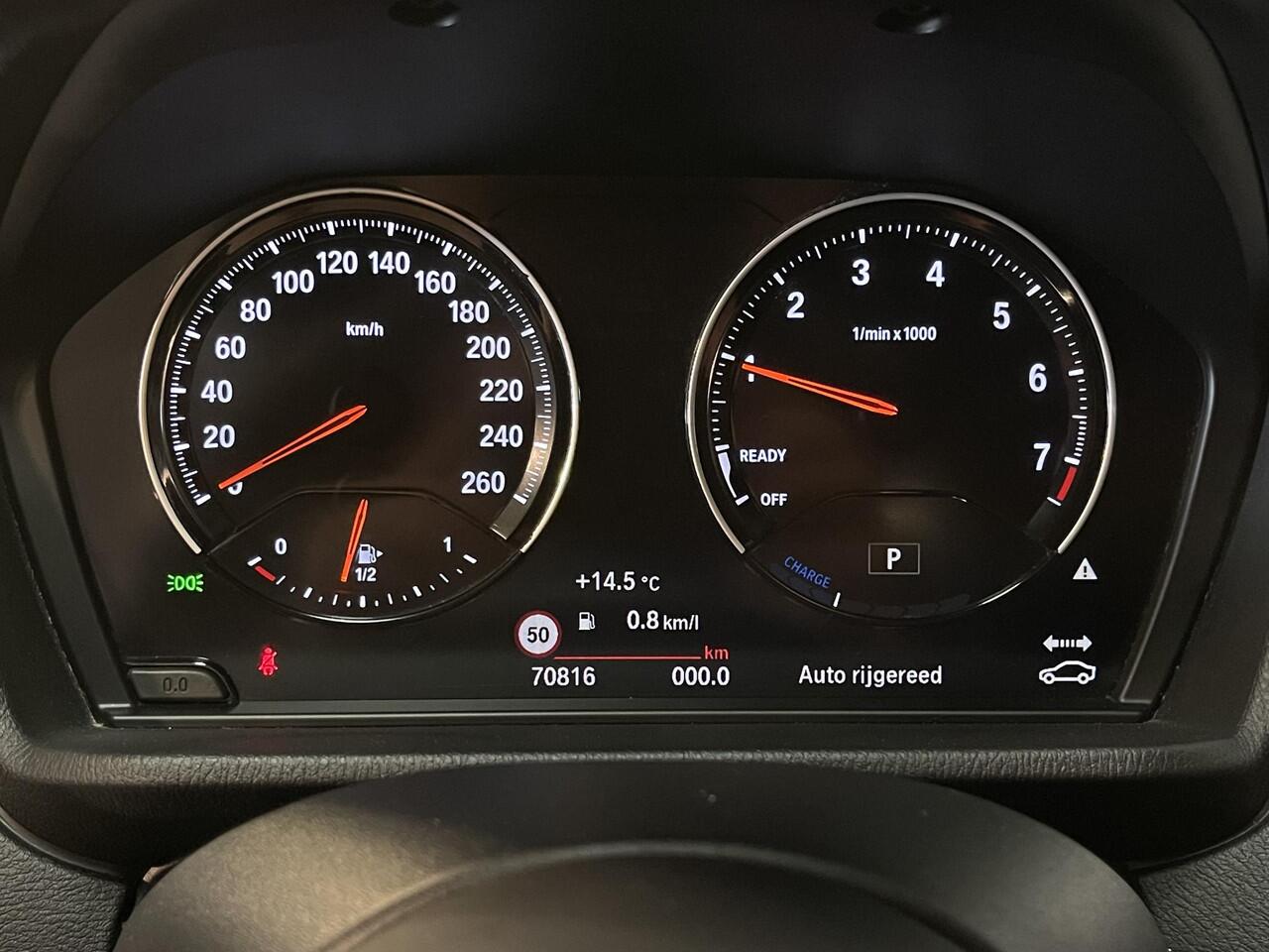 BMW X1 xDrive25e High Executive M Sport 18"/Stoelverwarming/Sportstoelen/Elektrische Klep/LED/DAB/Navigatie/PDC