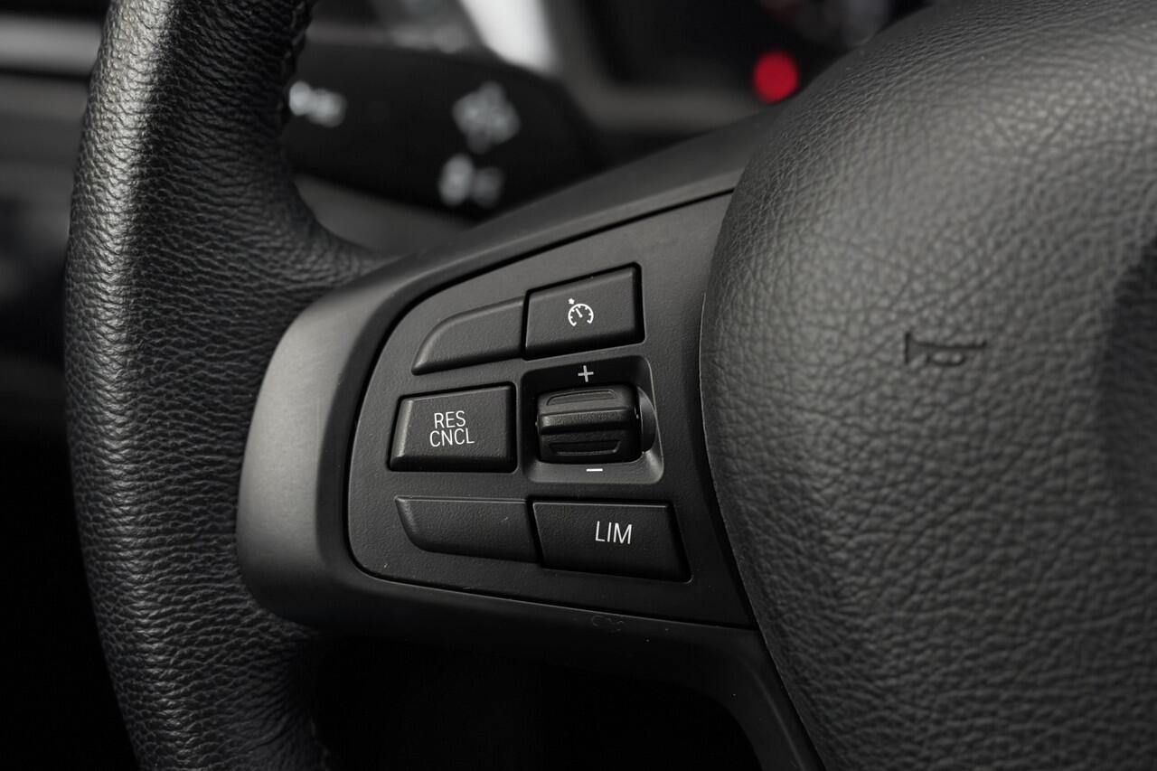 BMW X1 xDrive25e | Memory | Elektrische Klep | LED | Cruise Controle | 15x op voorraad !