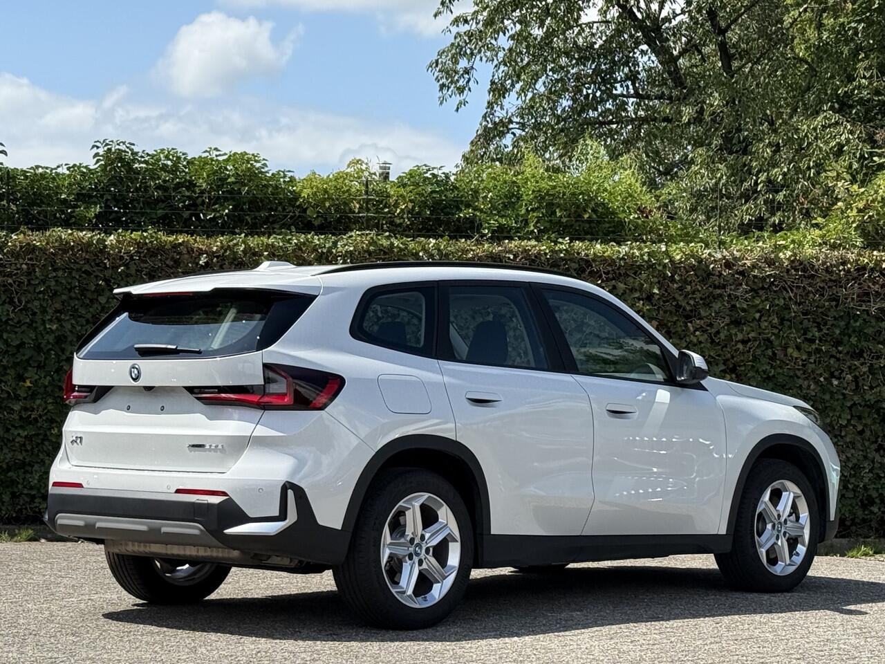 BMW X1 xDrive25e | Head up | Adapt Led | 360 cam | Driving ass. | Stoelverw.