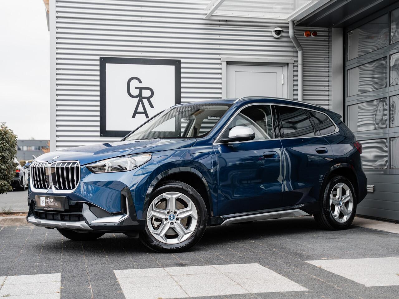 BMW X1 xDrive30e | Innovation pack | Driving Assistant Profesional | Trekhaak