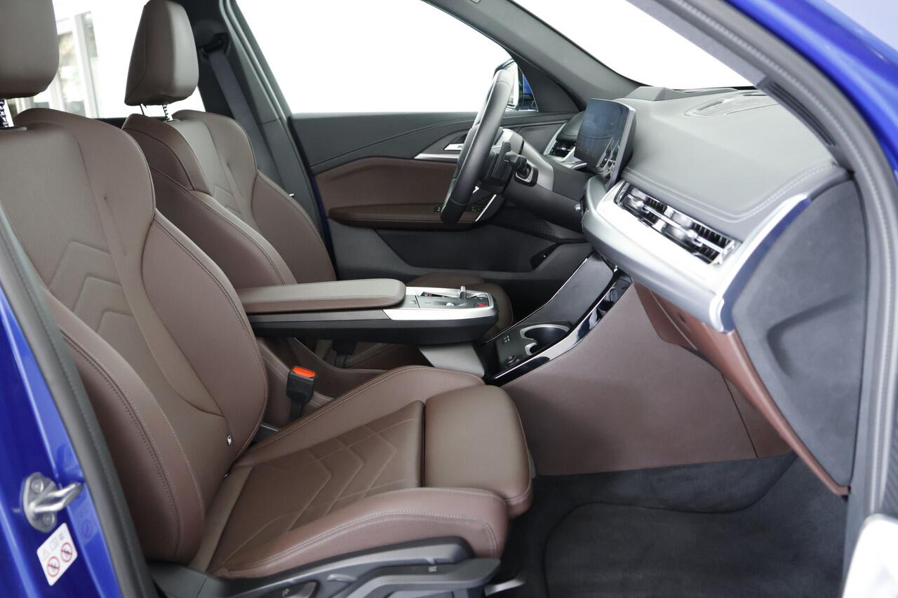 BMW X1 xDrive30e M-Sport / Pano / Leder / HUD / Trekhaak / CarPlay