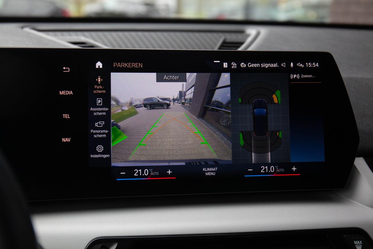 BMW X1 xDrive25e Nieuw model , Achterruitrijcamera, Elek. achterklep