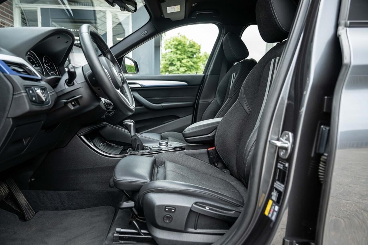 BMW X1 25e xDrive M Sport | Stoelverwarming | Trekhaak | Camera | Hifi-audio | Head-Up | Keyless | Stuurwielverwarming | 19' inch |