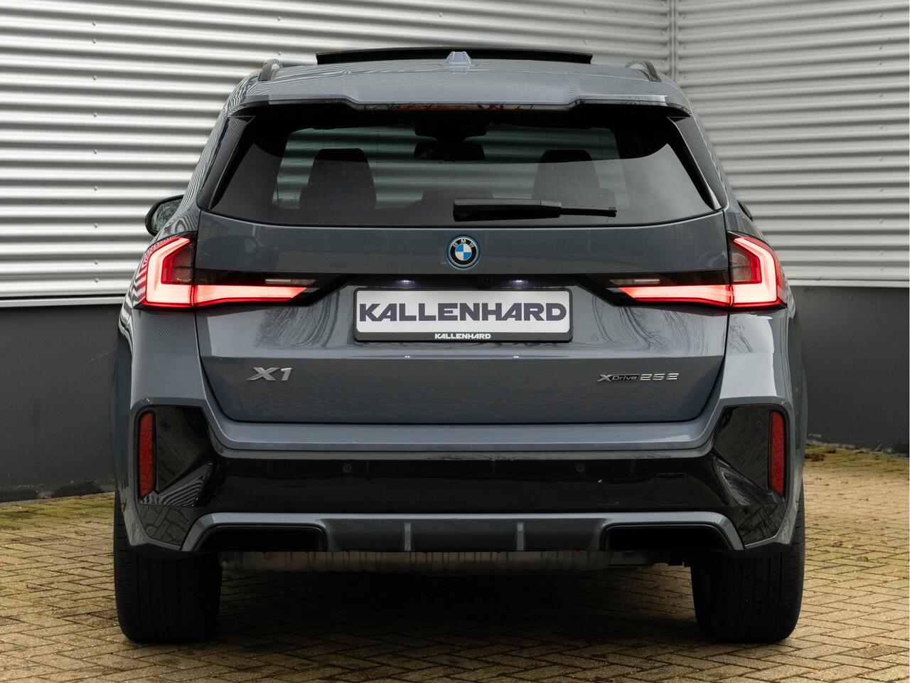 BMW X1 xDrive25e M-Sport - Pano - Driving Ass Prof - Head-Up - Harman Kardon