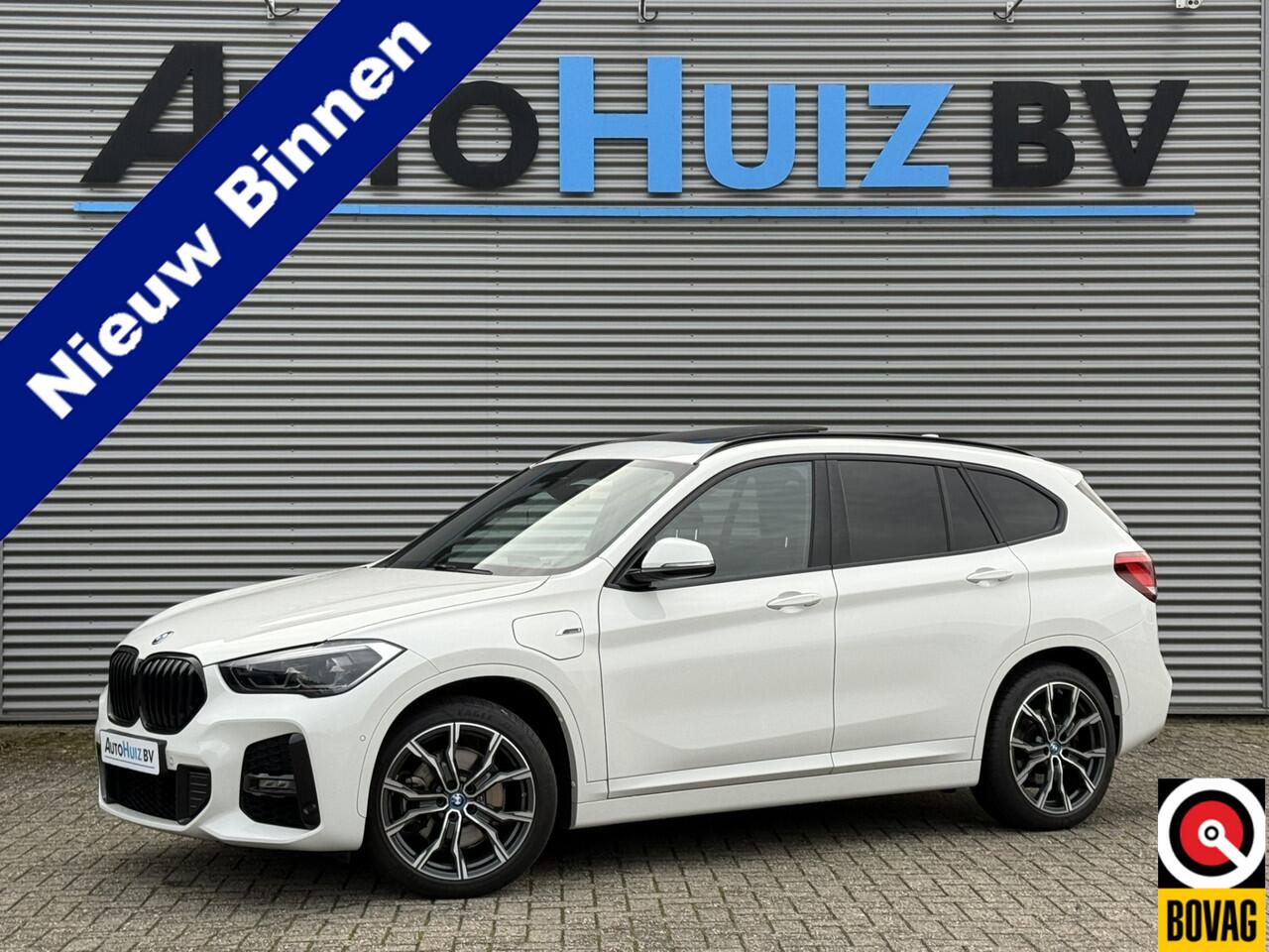 BMW X1 xDrive25e High Executive M Sport LED Head-Up Display Panoramadak Trekhaak Elek. Stoelverstelling 19 Inch Achteruitrijcamera Stuurverwarming ACC BTW Vol!!!!