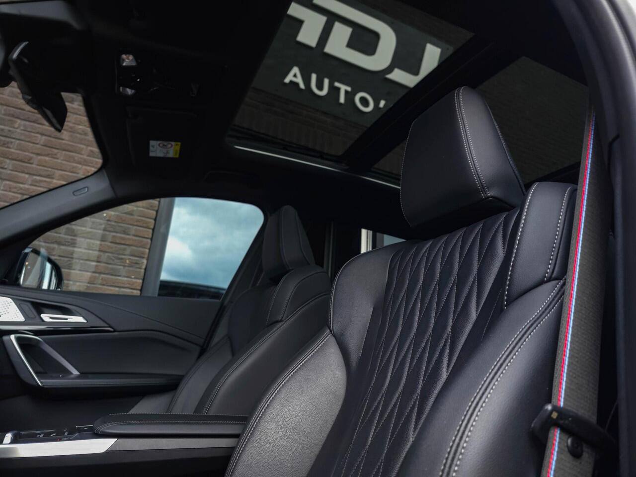 BMW X1 sDrive18i M Sport Pro | Pano | 20" | H&K | Topv. | Drive + | Leer | Premium | Travel |