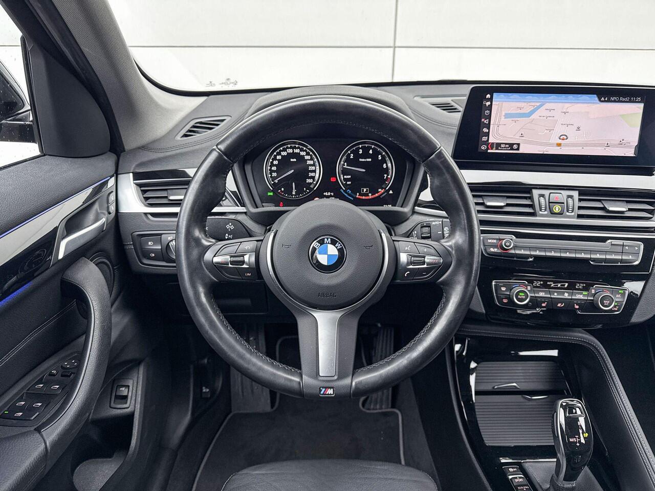 BMW X1 sDrive20i Business Edition Plus xL:ine | High Executve | Trekhaak