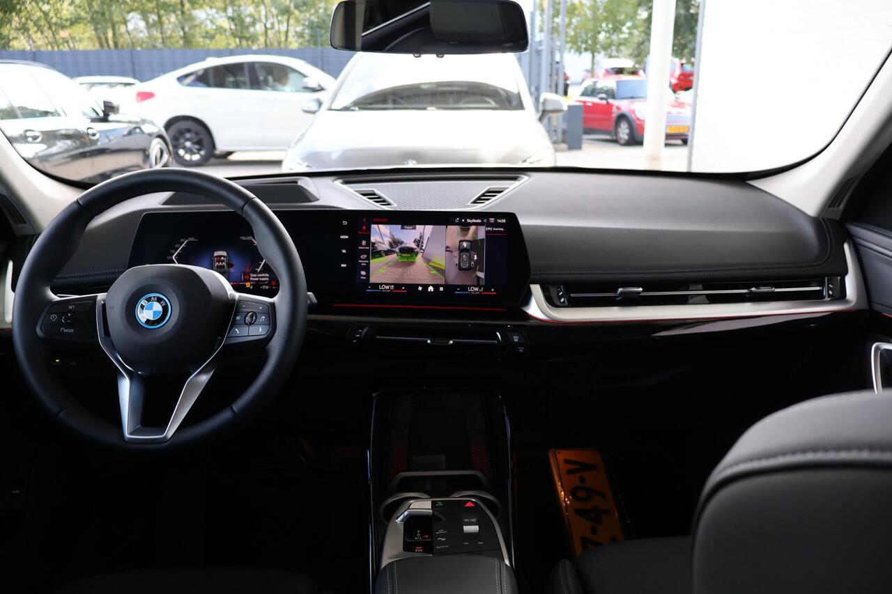 BMW X1 xDrive25e | xLine | Innovation Pack | Travel Pack