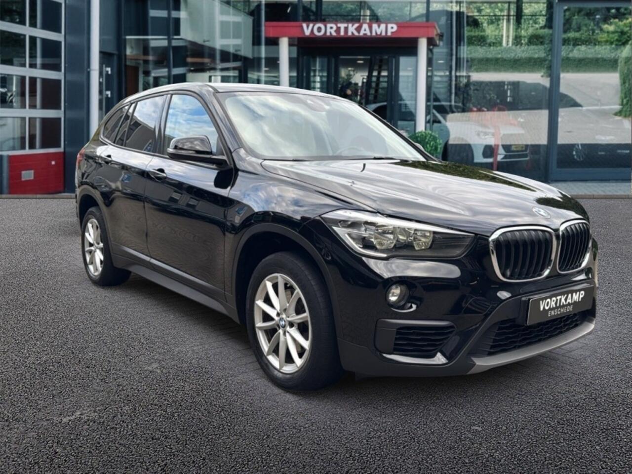 BMW X1 SDRIVE 18I ADVANTAGE NAVI/CRUISE/PDC/E-KLEP