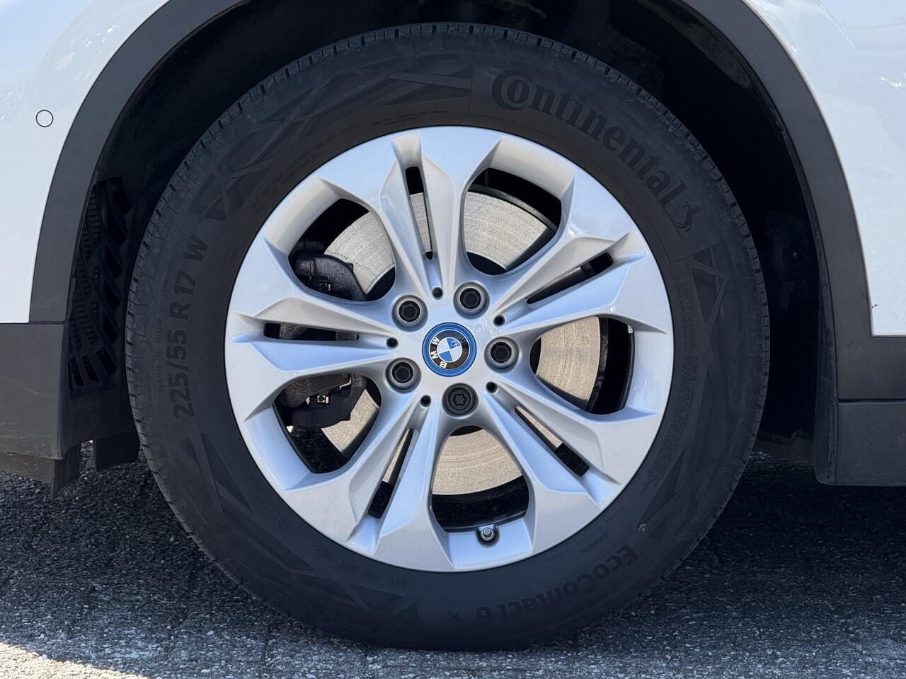 BMW X1 xDrive25e | Park ass. | Trekhaak | Camera