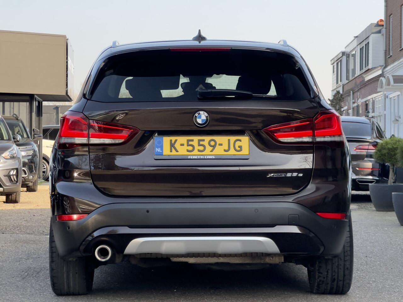 BMW X1 xDrive25e eDrive AUT6 EDITION. SPORTLEDER NAVI CAMERA APPLE-CARPLAY HEADUPP LED LMV PDC