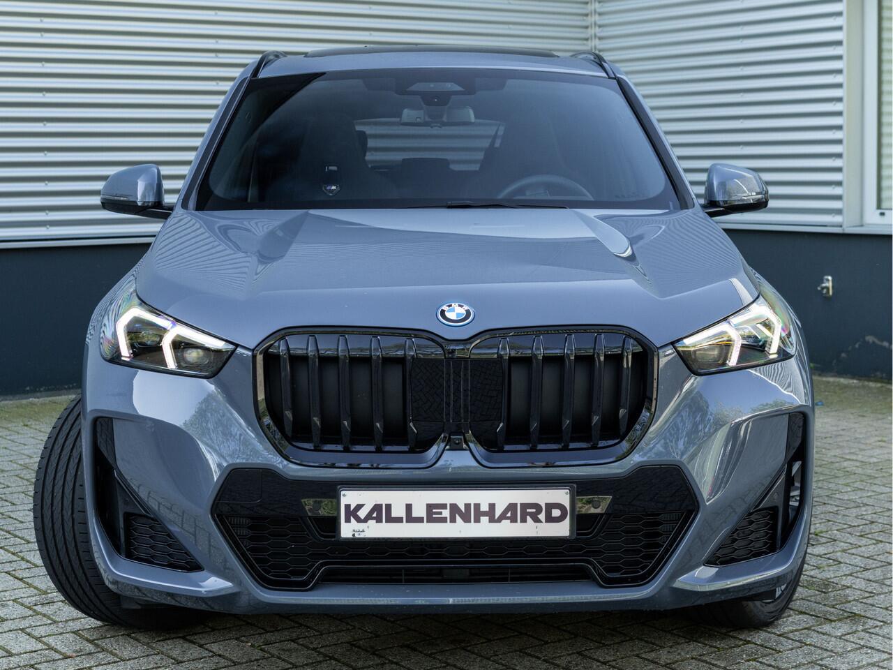 BMW X1 xDrive30e M-Sport Pro - M-Zetels - Full-Option - NP76.000