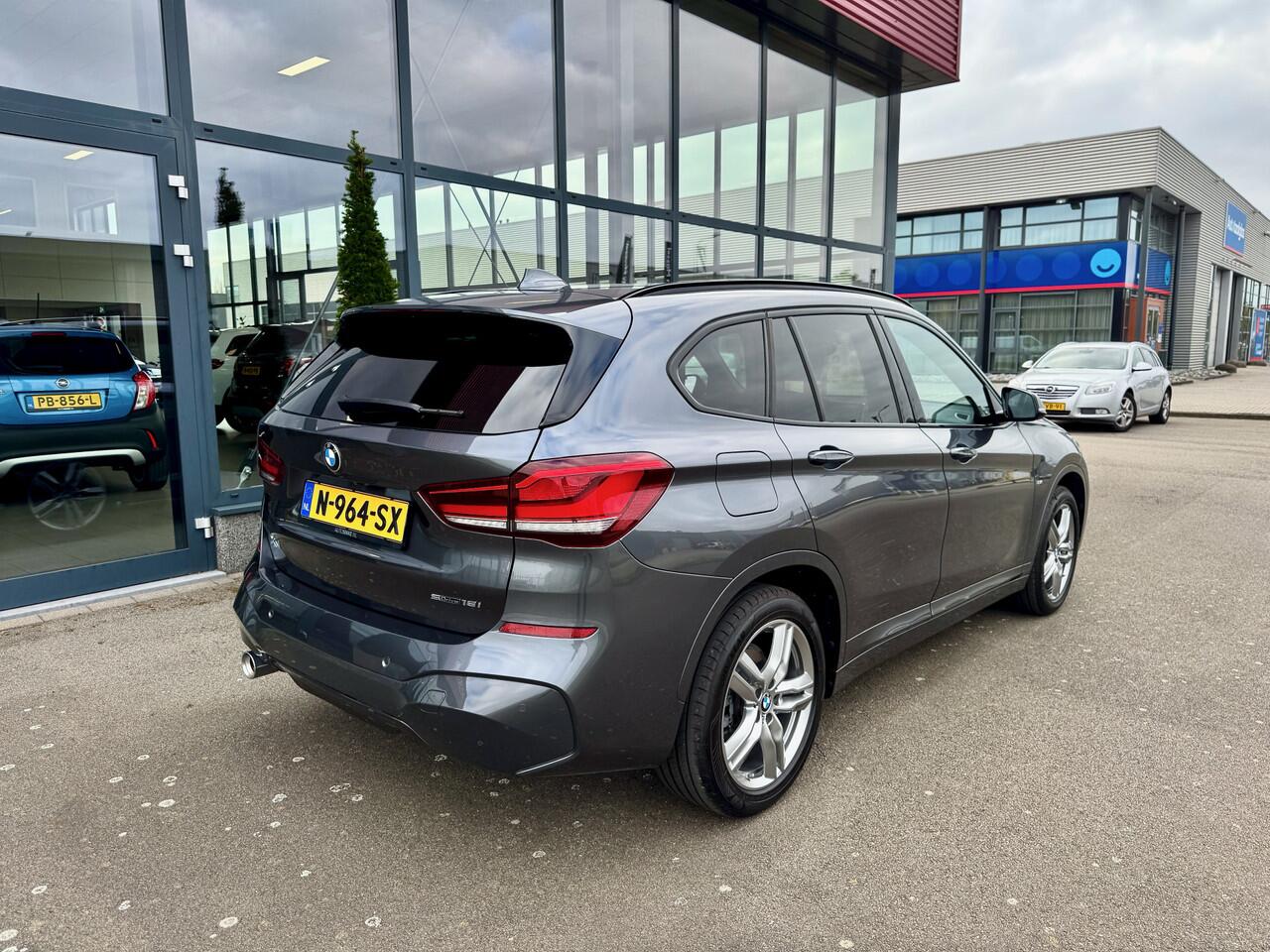 BMW X1 sDrive18i High Executive NAVI ECC CRUISE LEDER