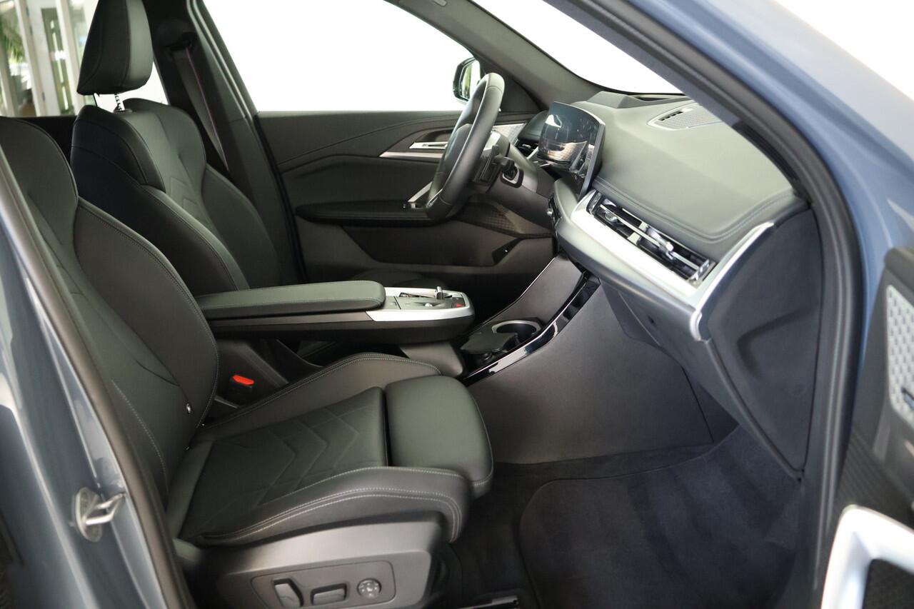 BMW X1 xDrive30e M-Sport / Opendak / Harmankardon / HUD / ACC