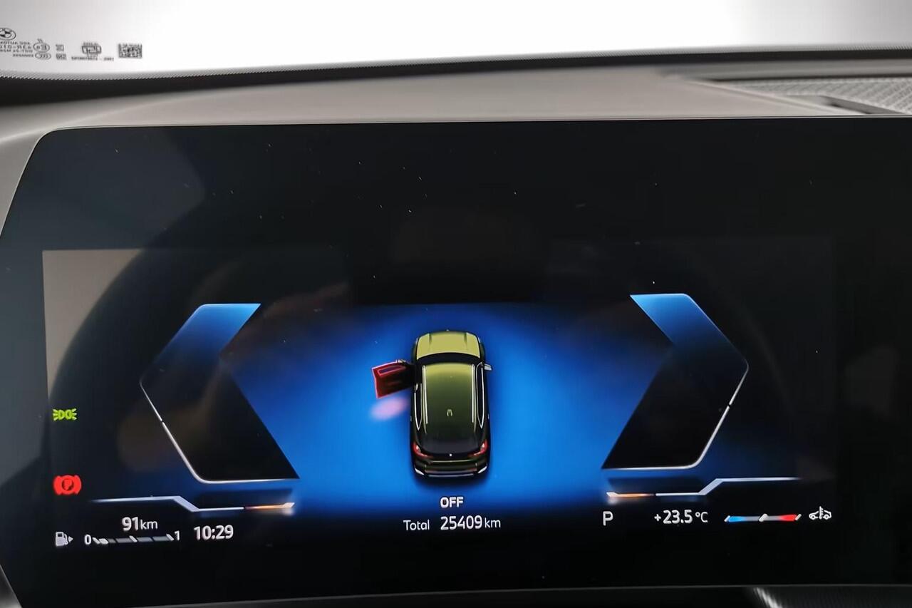 BMW X1 sDrive18iA xLine ** ADAPT. LED, LEDER, PANORAMA, TREKH, ADAPT. CRUISE, ACT. SPORTST ** 1e EIG - Ex BMW-AG - UNFALLFREI ** ** INFORMEER OOK NAAR ONZE AANTREKKELIJKE FINANCIAL-LEASE TARIEVEN **