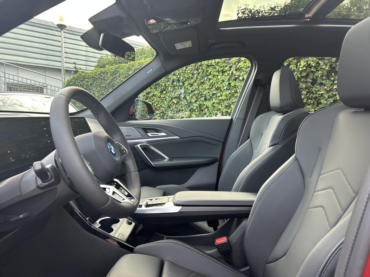 BMW X1 xDrive25e | M-Sport Pro | 20'' | Panorama | Harman/Kardon | Camera