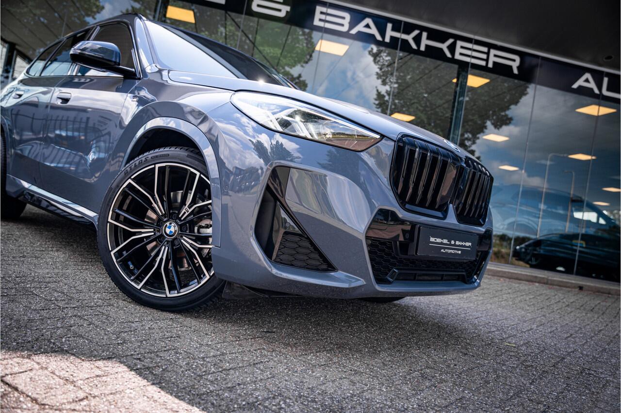 BMW X1 xDrive25e ** M Sport ** Leder ** 20inch ** Camera ** Tot 110km elektrisch bereik
