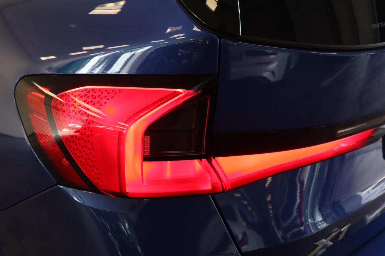 BMW X1 xDrive30e M-sport Cruise/Climate PDC Harman Kardon Schuif/Kanteldak