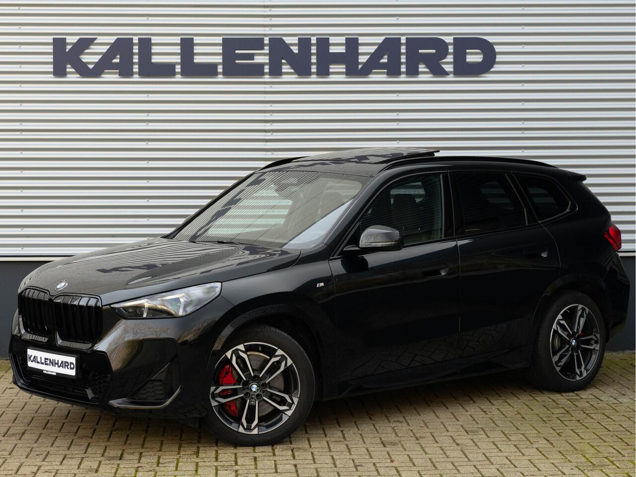 BMW X1 sDrive18i M-Sport Pro - Pano - Driving Ass Plus - Trekhaak - Harman Kardon