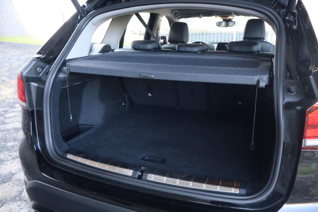 BMW X1 xDrive25e PHEV | Geen import | Trekhaak | Head Up | Navi