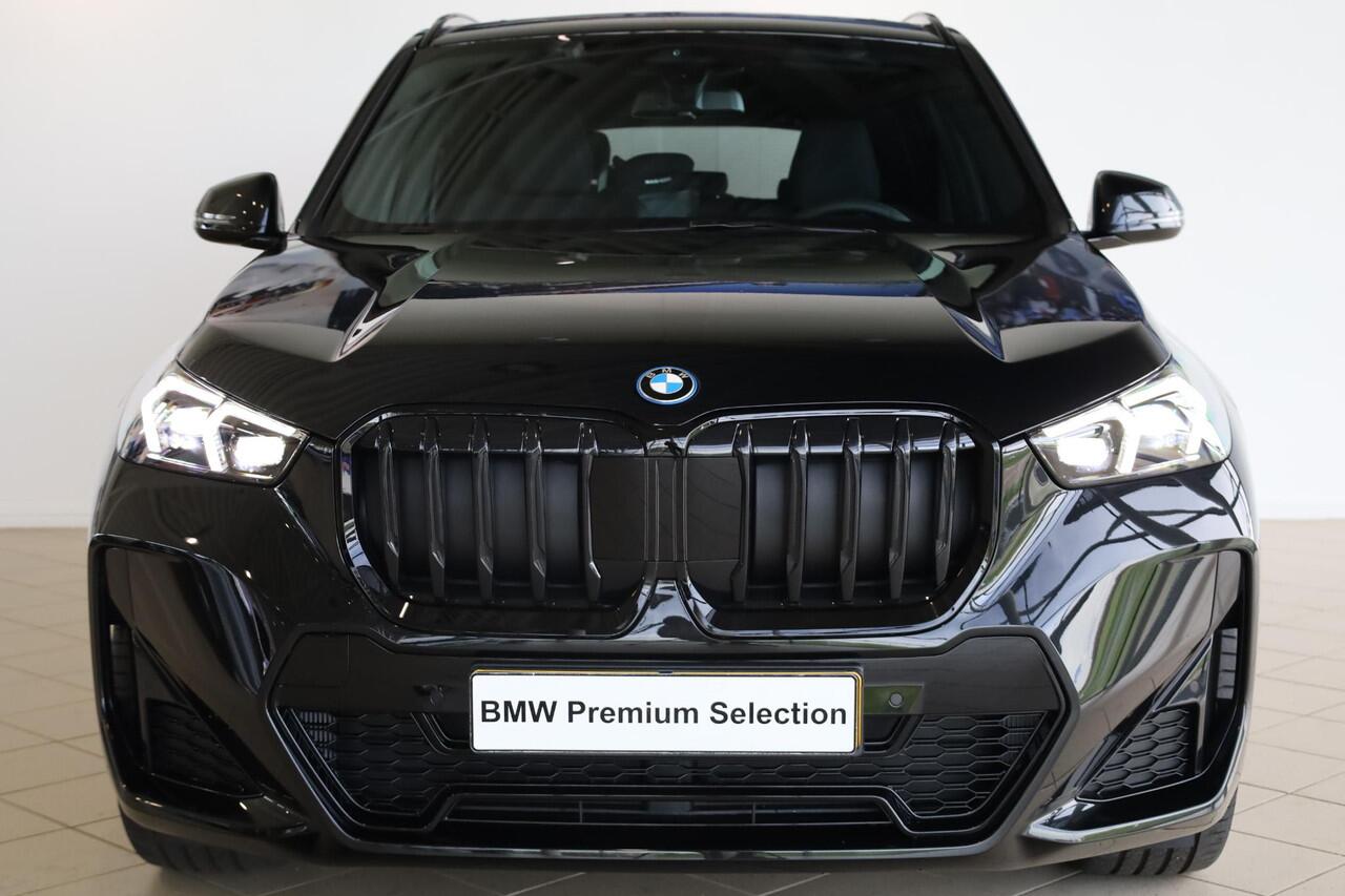 BMW X1 xDrive25e M Sportpakket Pro | Premium Pack | Trekhaak