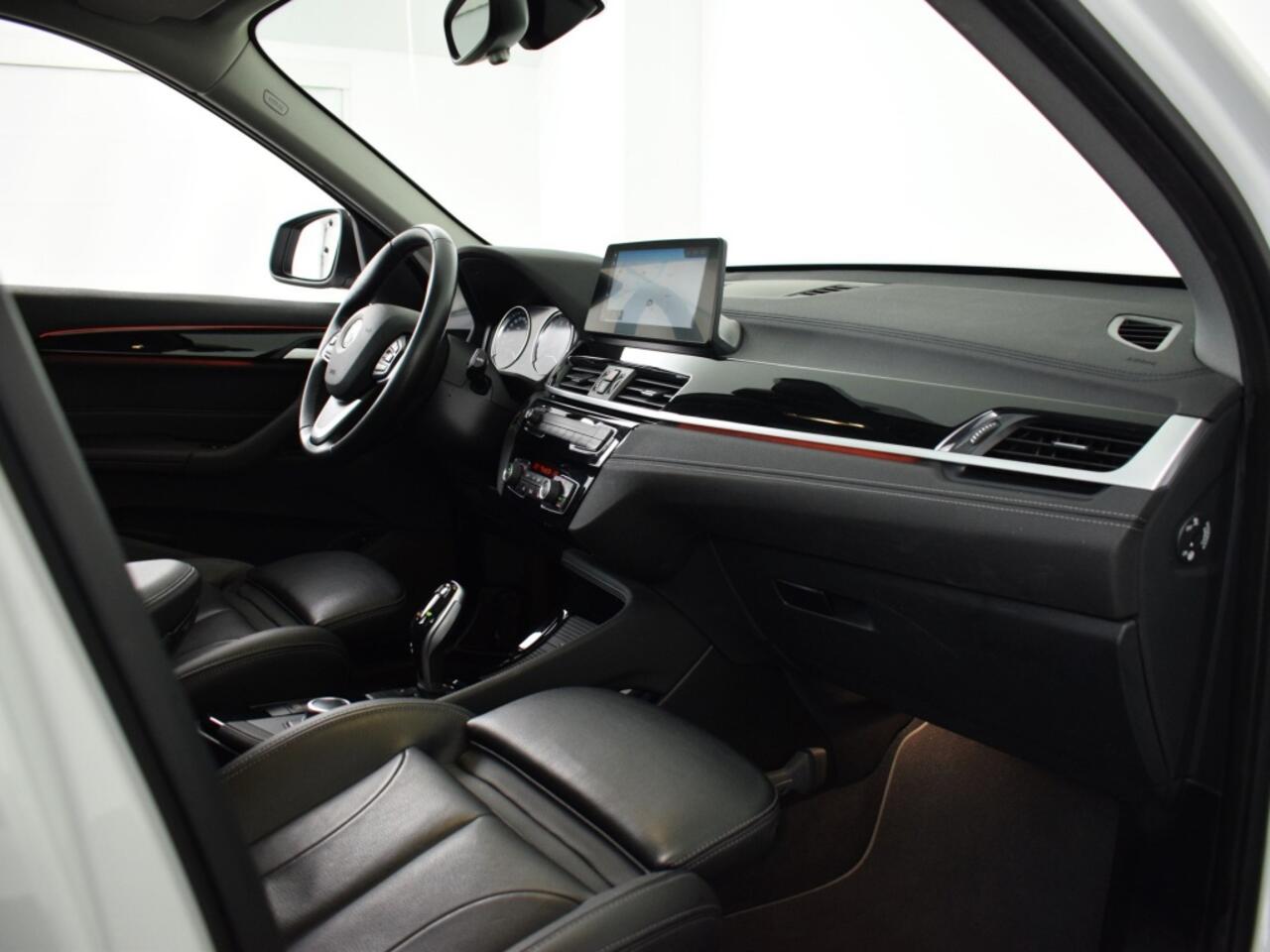 BMW X1 sDrive20i High Executive | 1e Eigenaar o Dealeronderhouden