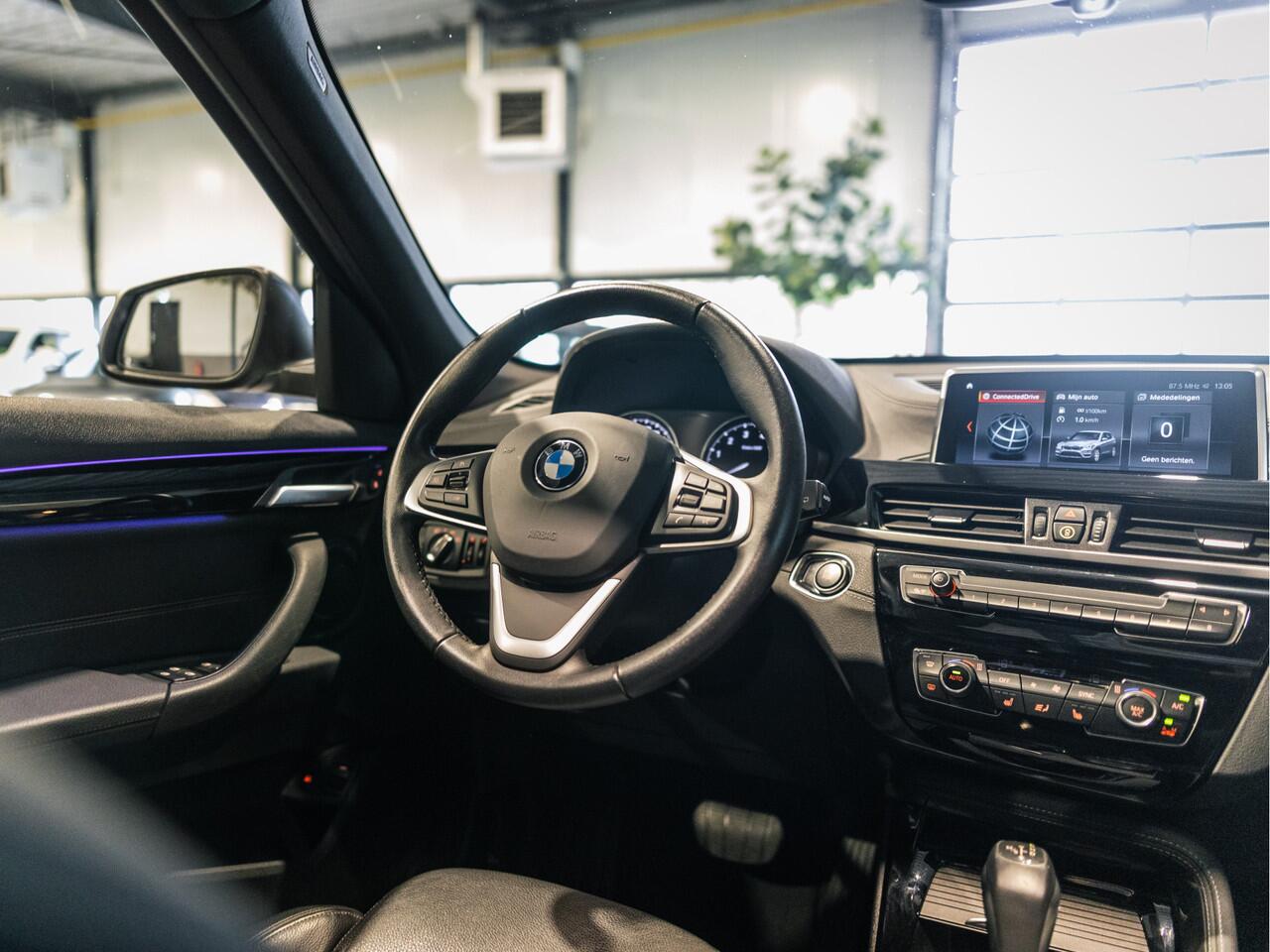 BMW X1 xDrive25e High Executive X-Line Panorama | Camera | 1e eigenaar | 220 PK