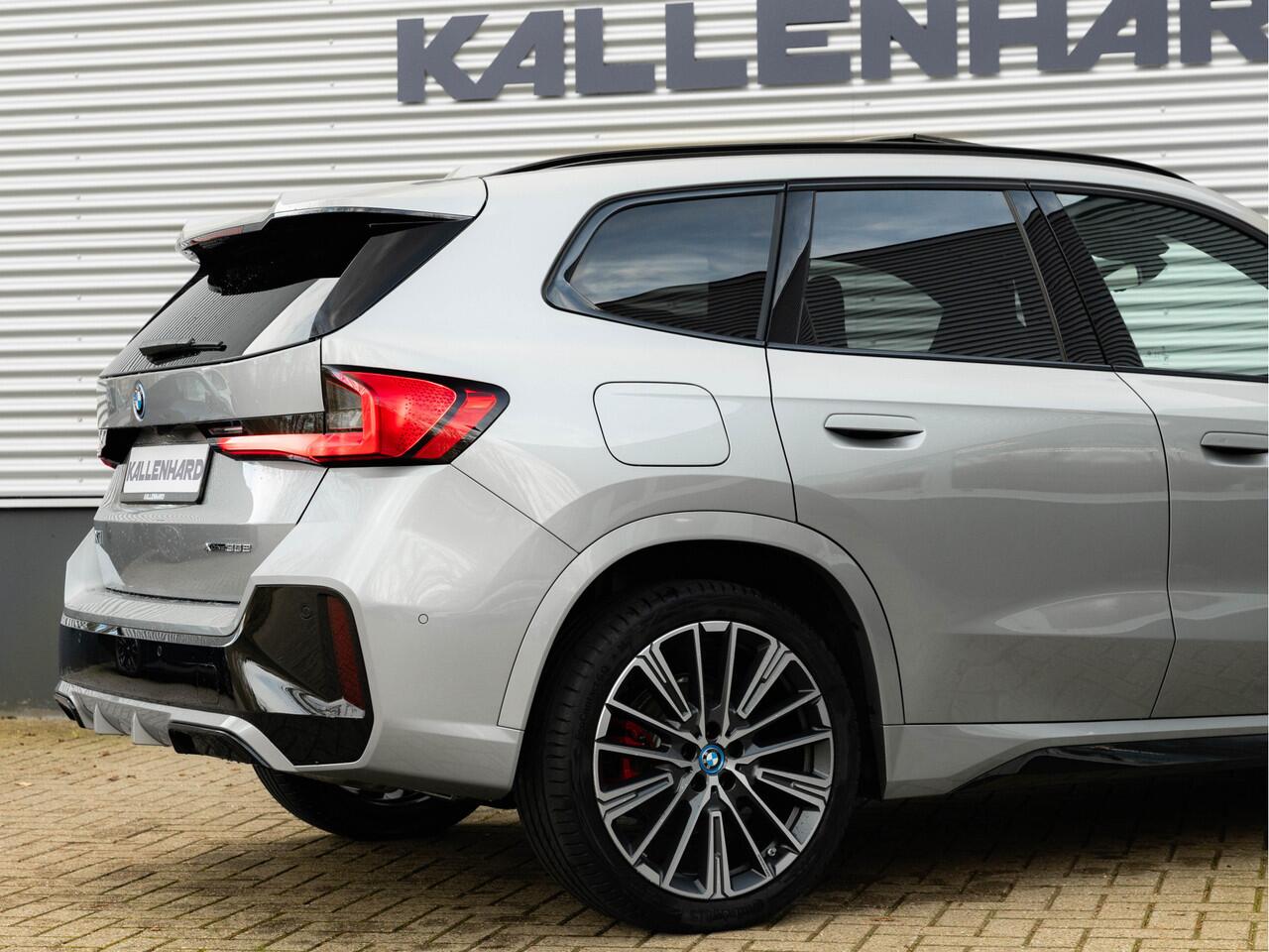 BMW X1 xDrive30e M-Sport Pro - Pano - Trekhaak - Driving Ass Prof - Harman Kardon