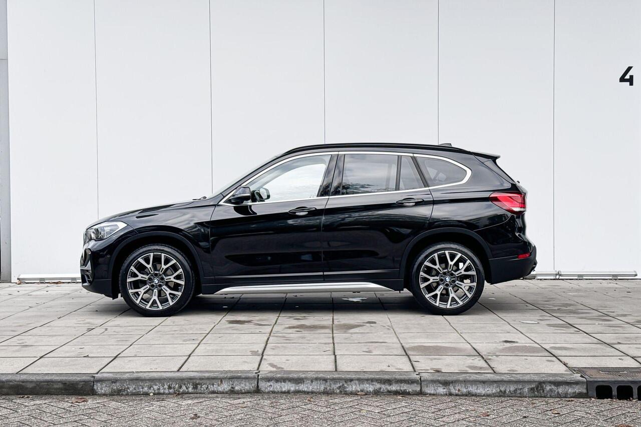 BMW X1 sDrive18i High Executive Hifi / Head Up Display / Inklapbare Buitenspiegels