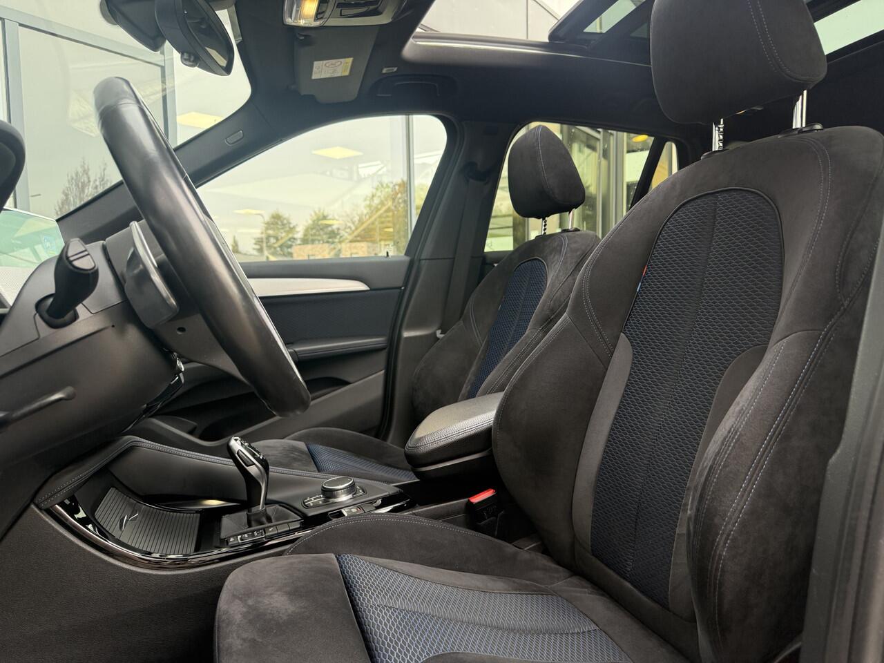 BMW X1 sDrive20i Executive M-SPORT M-SPORT,PANO,NAV/CAM,