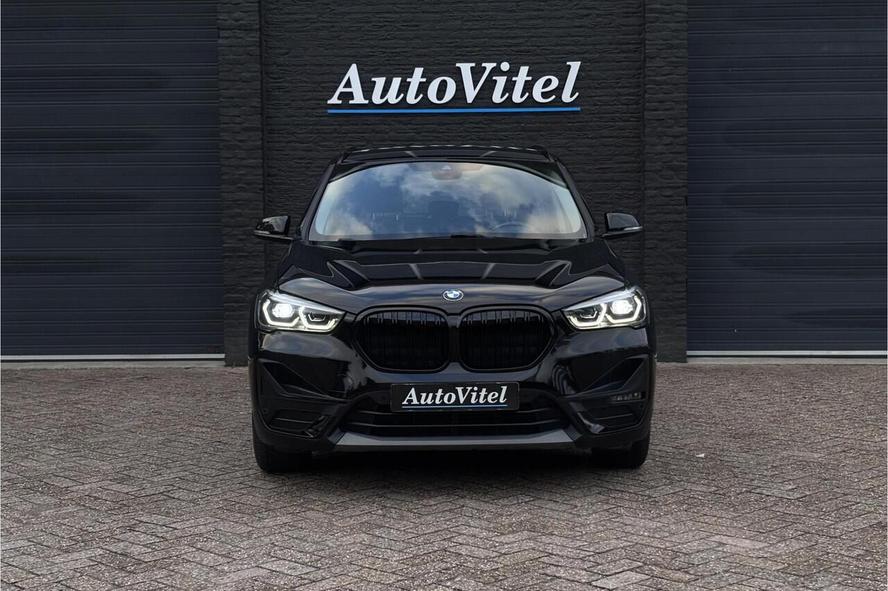 BMW X1 xDrive25e | Elektrische Klep | PDC V + A | LED | Apple Carplay | DAB | 15x op voorraad !