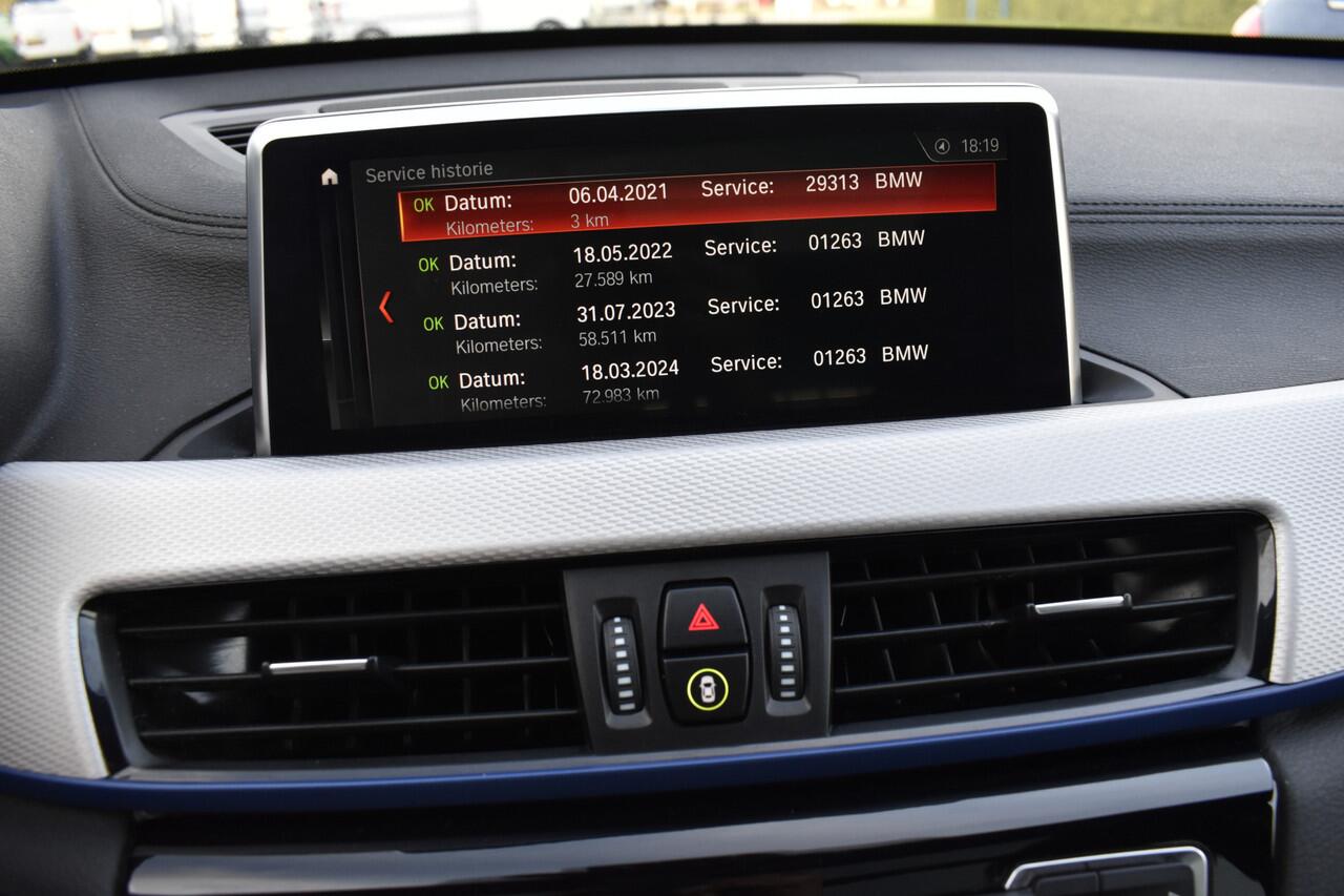 BMW X1 xDrive25e Executive Edition M-pakket Pano - CarPlay - Cruise - Trekhaak