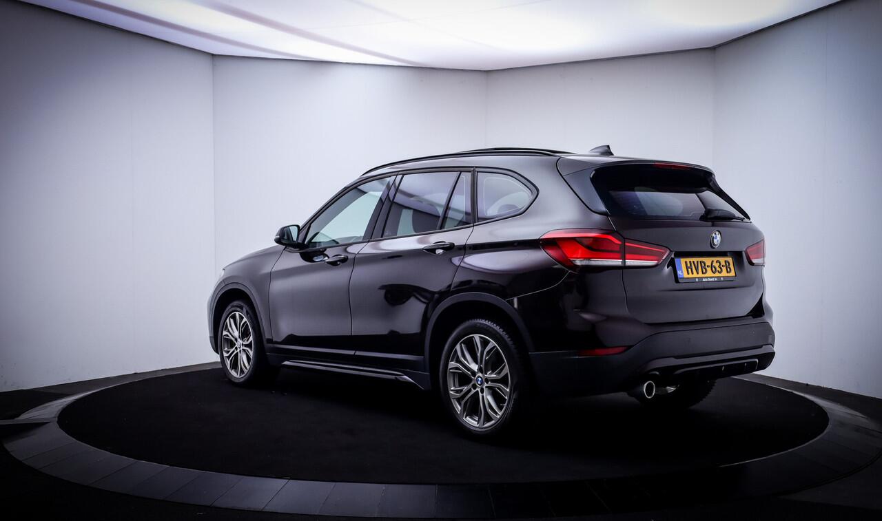 BMW X1 18iA SPORT LINE Edition PANO | FULL LED | NAVI | DAB | STOELVERW | AFN TREKHAAK | PDC V+A | LMV