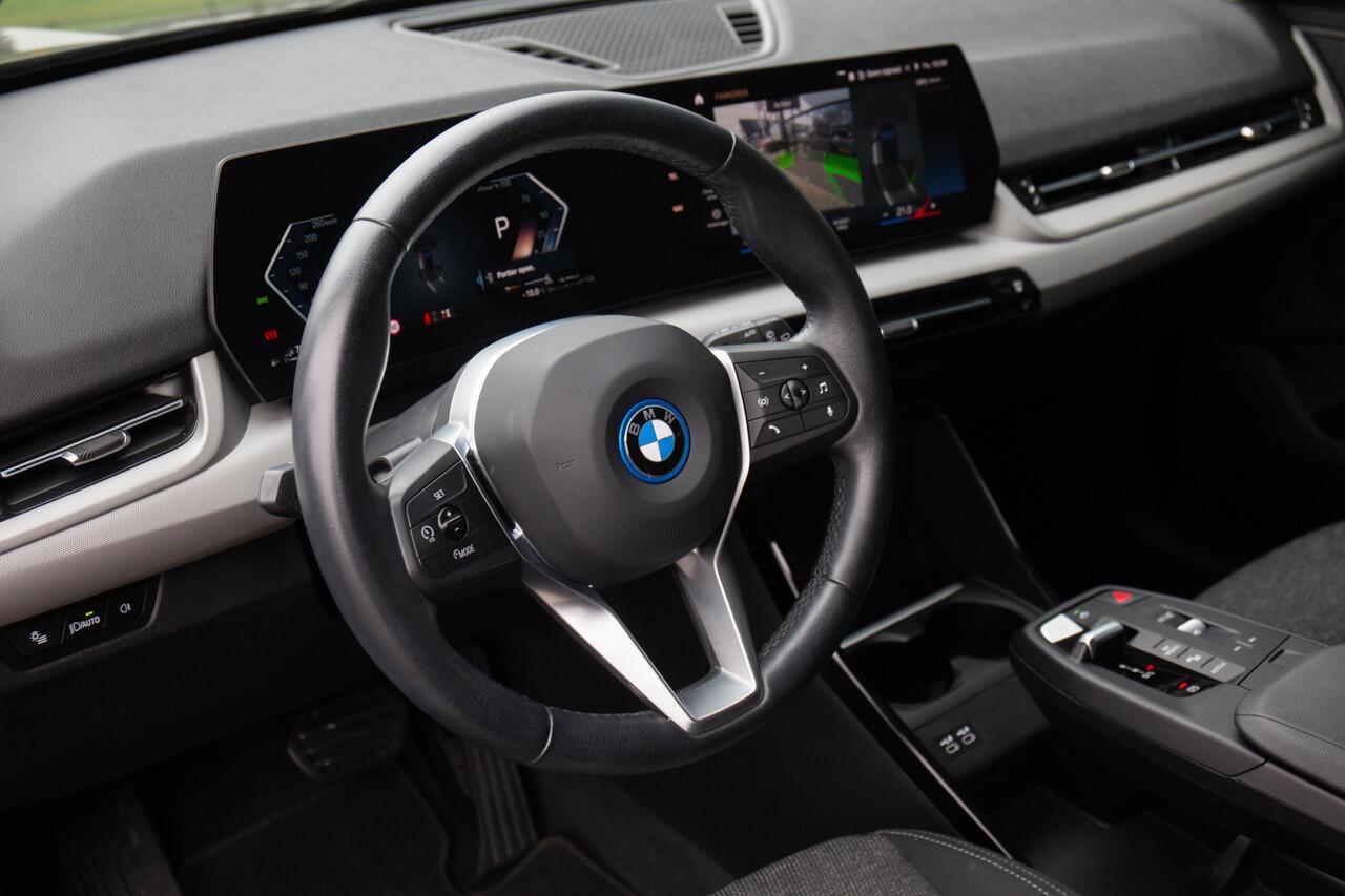 BMW X1 xDrive25e Nieuw model , Achterruitrijcamera, Elek. achterklep,