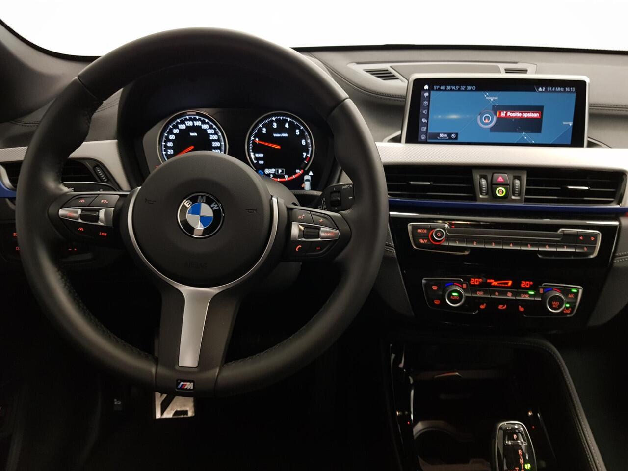 BMW X1 sDrive18i Steptronic M-Sport Executive Lederen Bekleding Navigatie Climate Control Camera Parkeer Sensoren