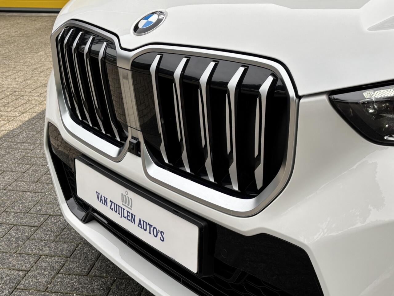 BMW X1 sDrive18i M-Sport Panorama Head-up Keyless HarmanKardon LED