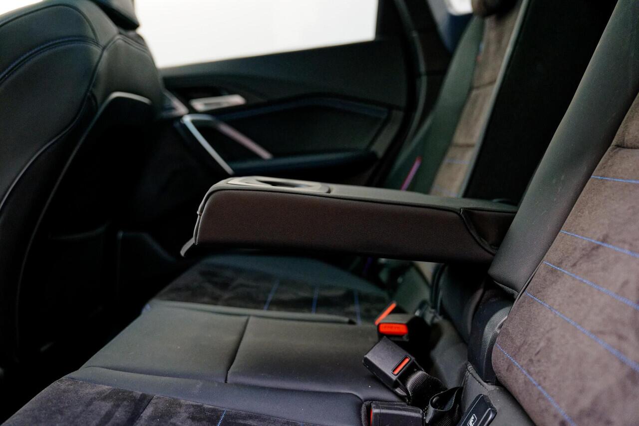 BMW X1 sDrive20i M-Sport, Panoramadak, 19" LM velgen, enz