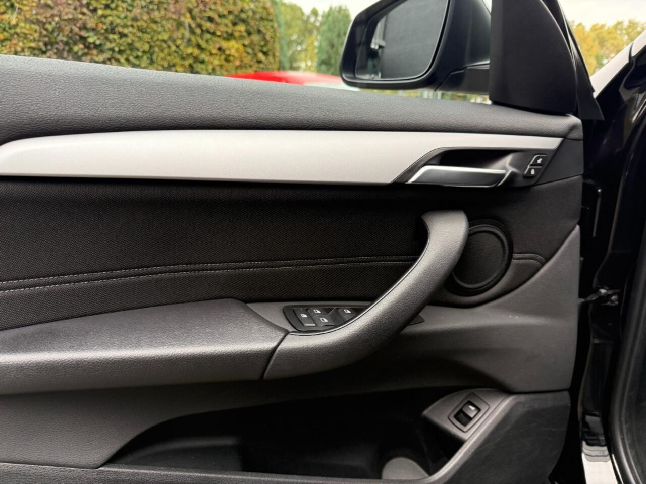 BMW X1 sDrive20i High Exe,LED,HUD,NaviPro,Camera,Clima,Cruise,Dealer OH